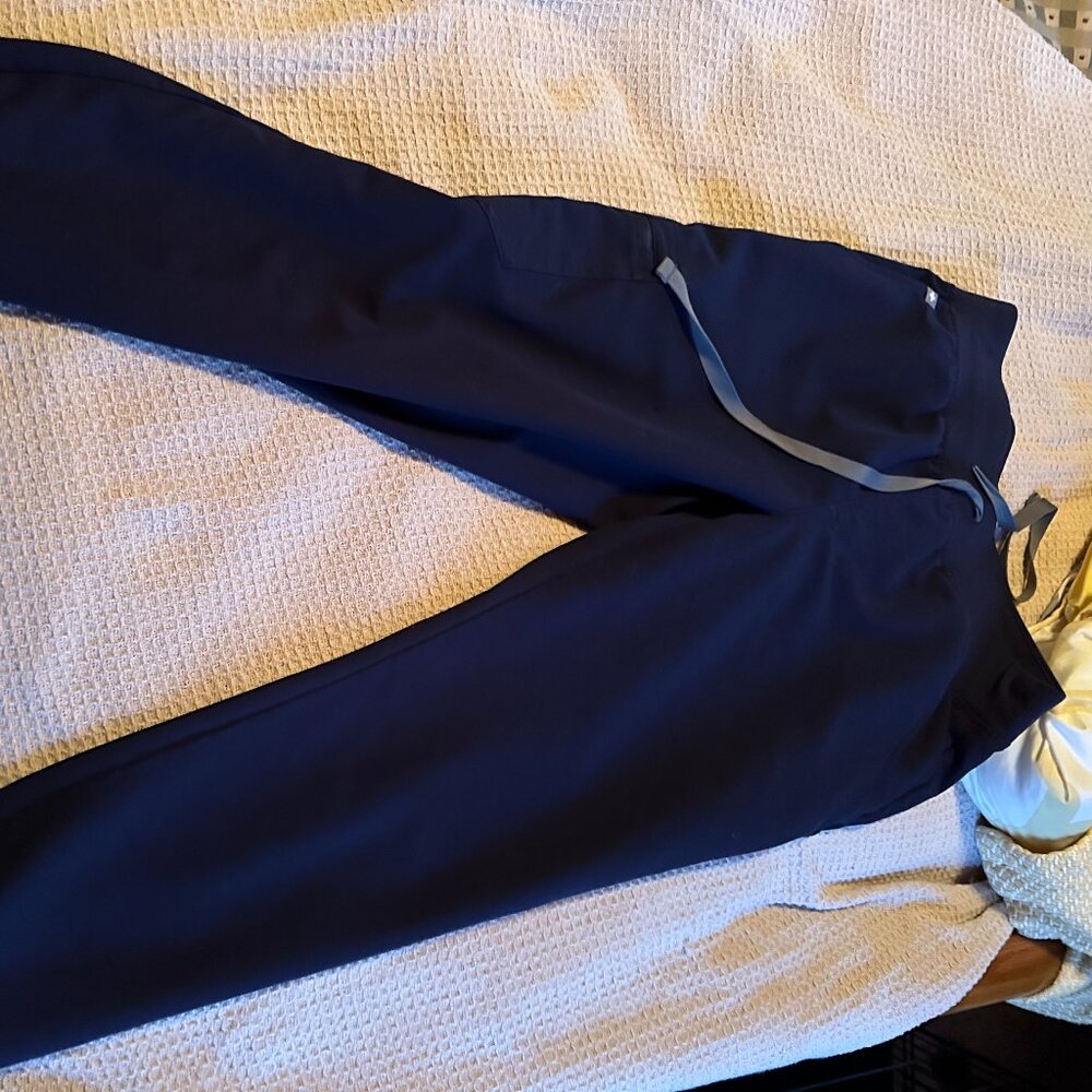 High Waisted Uman Relaxed Jogger Scrub Pants